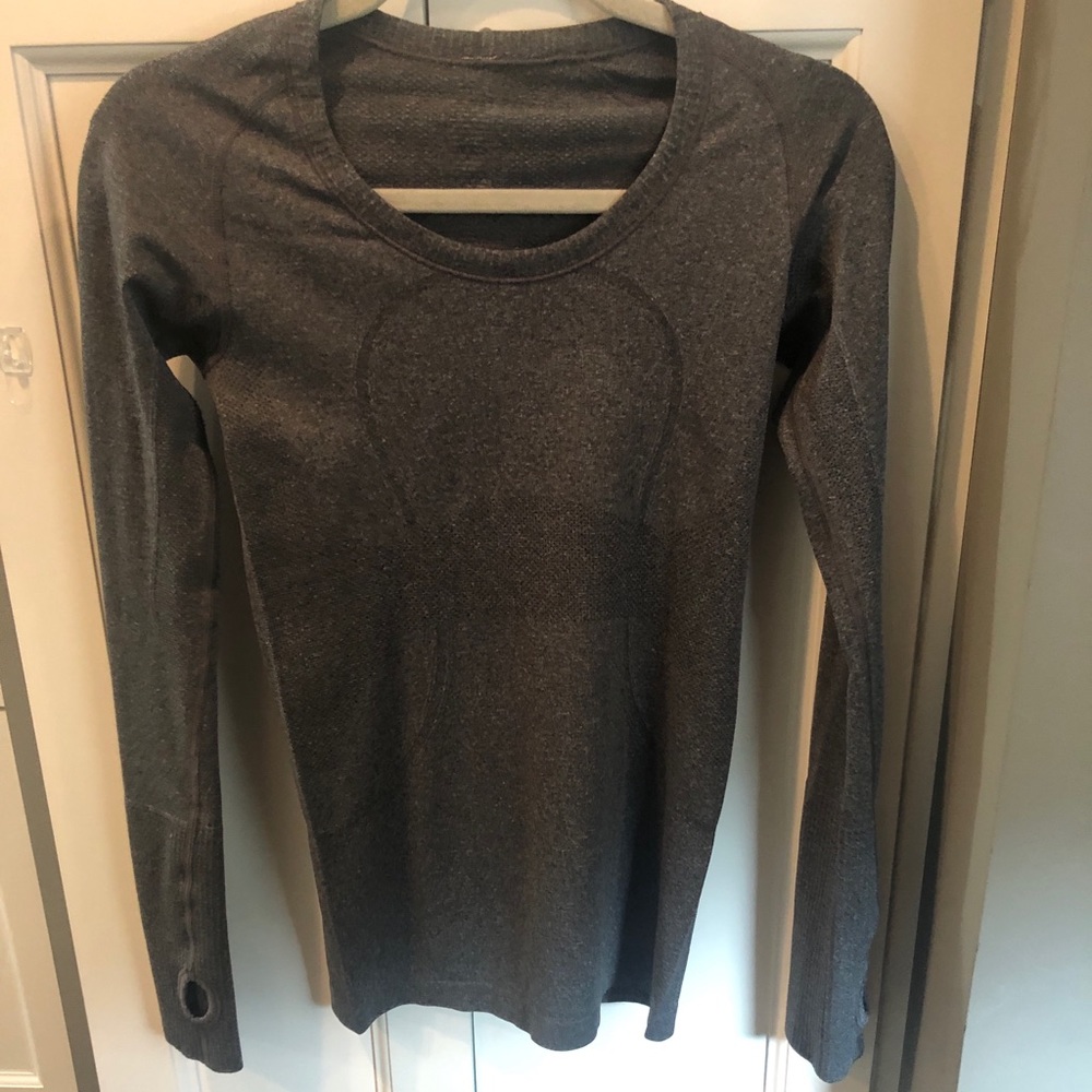 Size 4 lululemon
